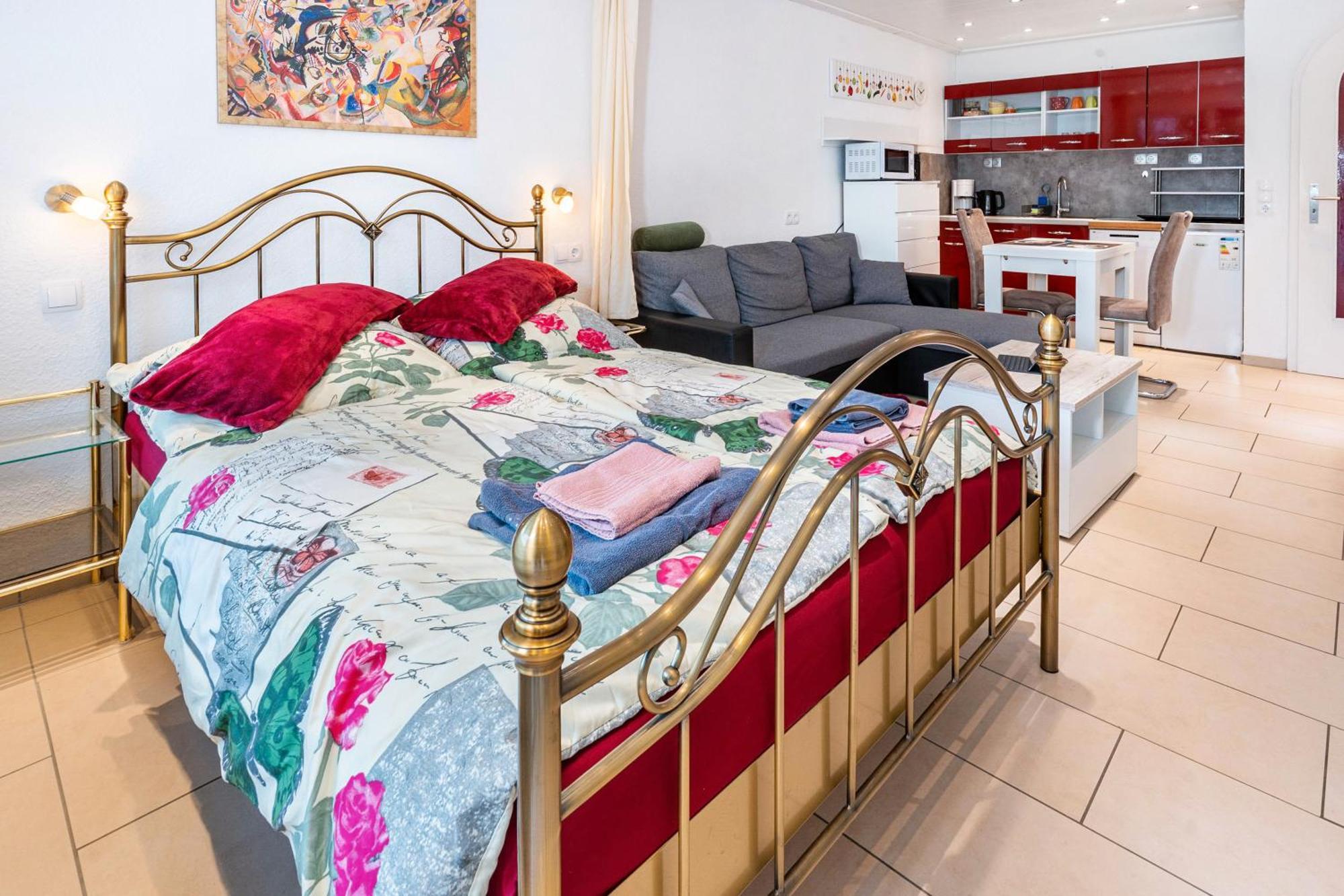 Ferienwohnung Tannenwald Bad Wildbad Esterno foto