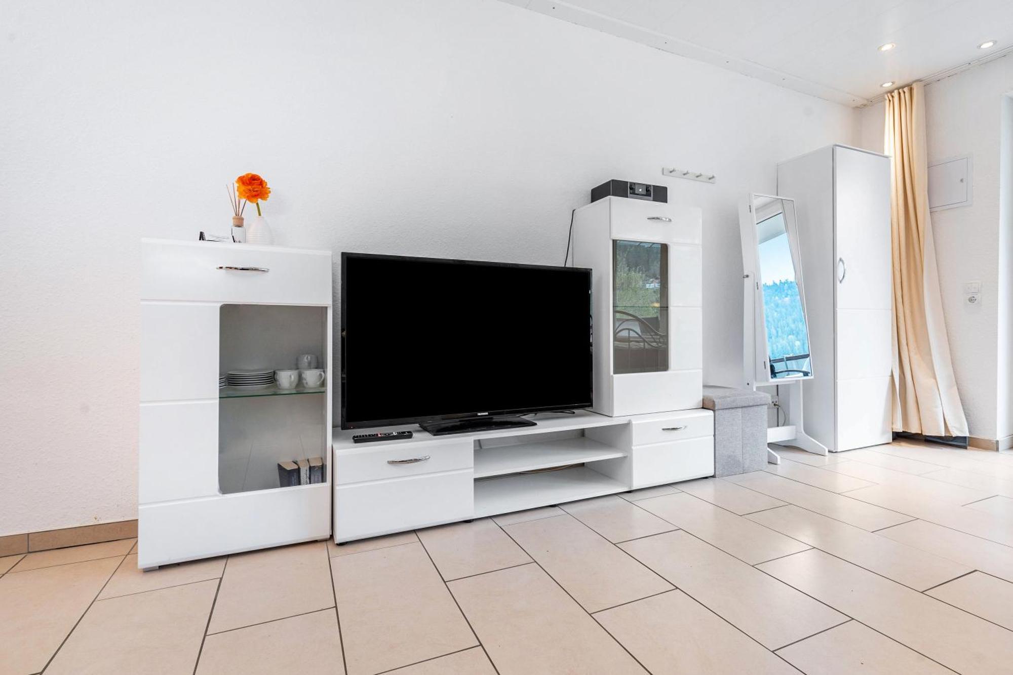 Ferienwohnung Tannenwald Bad Wildbad Esterno foto